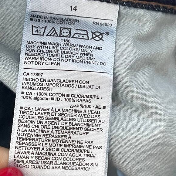 Old Navy High Rise Slouchy Straight Dark Wash Denim CAPRI Jeans - Size 14 EXC - Picture 8 of 10